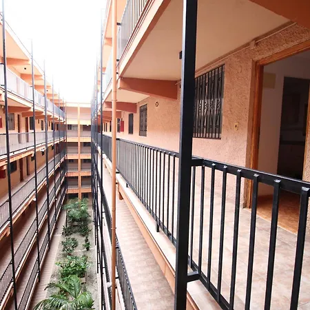 アパート 3 ベニドルム