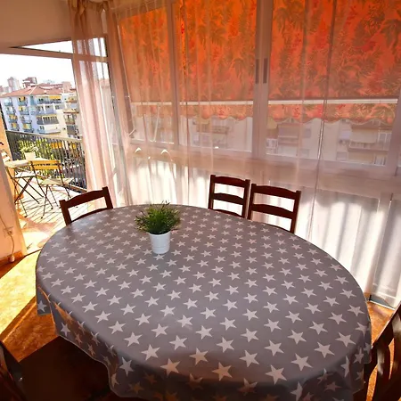 3 Apartamento Benidorm
